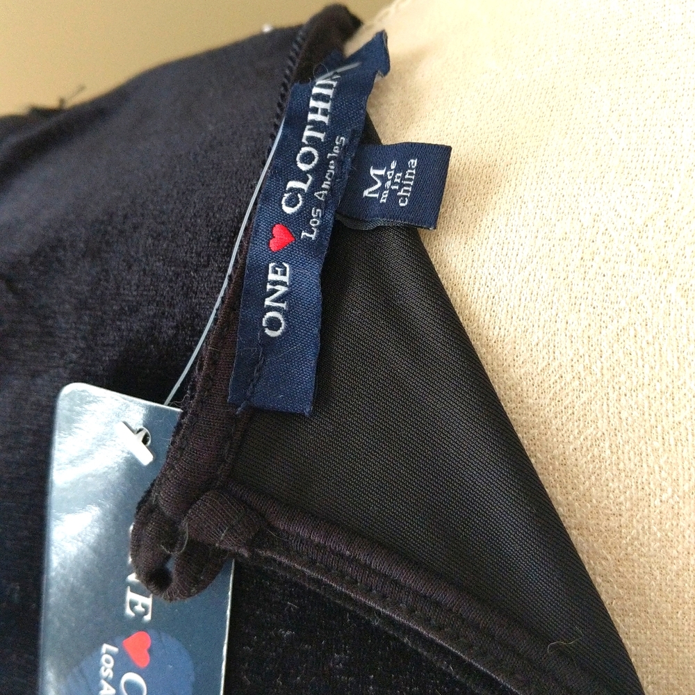 Dress size medium - Picture 4 of 5